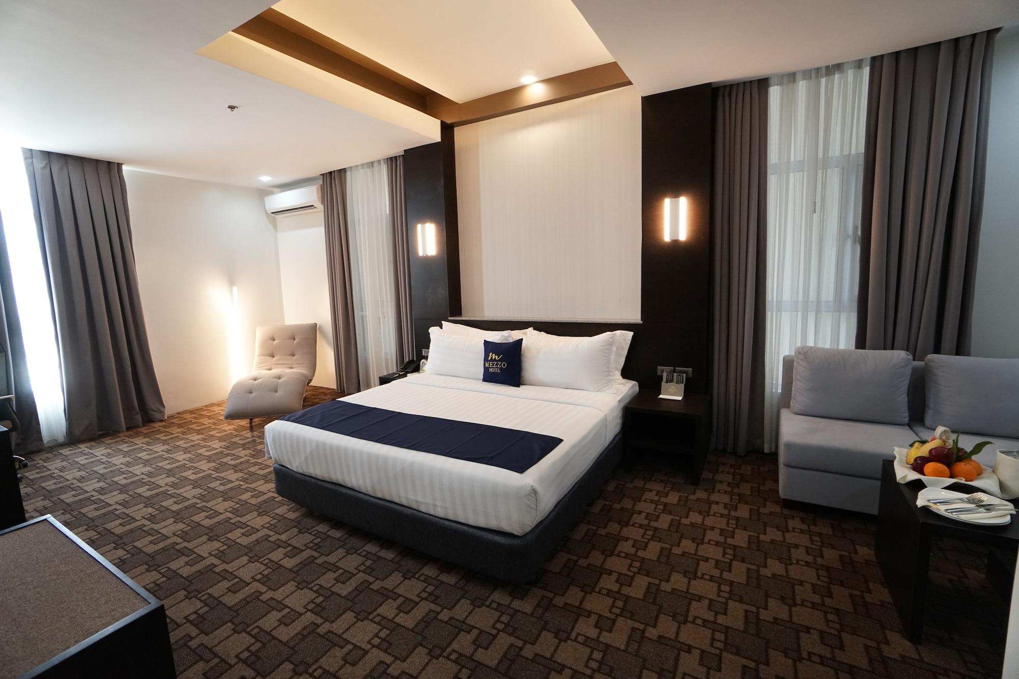 Mezzo Hotel Cebu Esterno foto