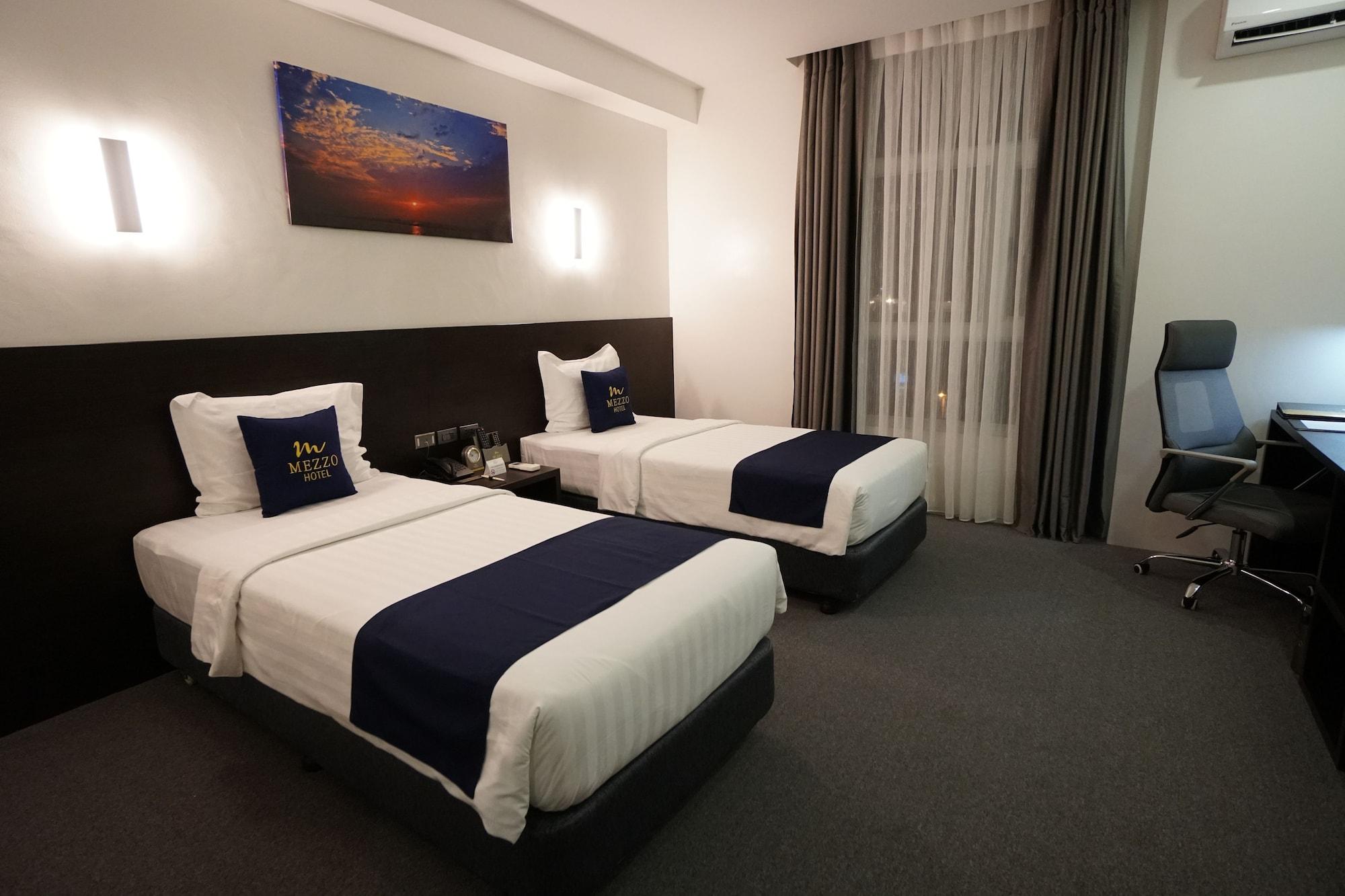 Mezzo Hotel Cebu Esterno foto